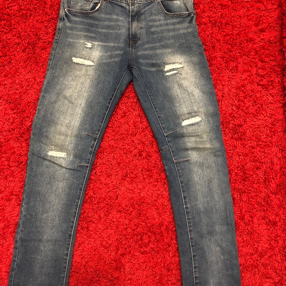 Jeans - Picture 3 of 4